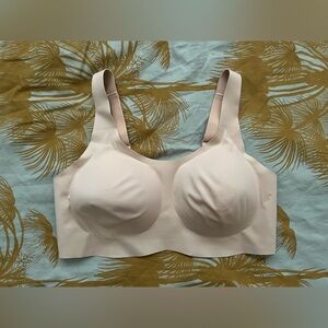 Knix Revolution Adjustable Pullover Bra L+ warm sand